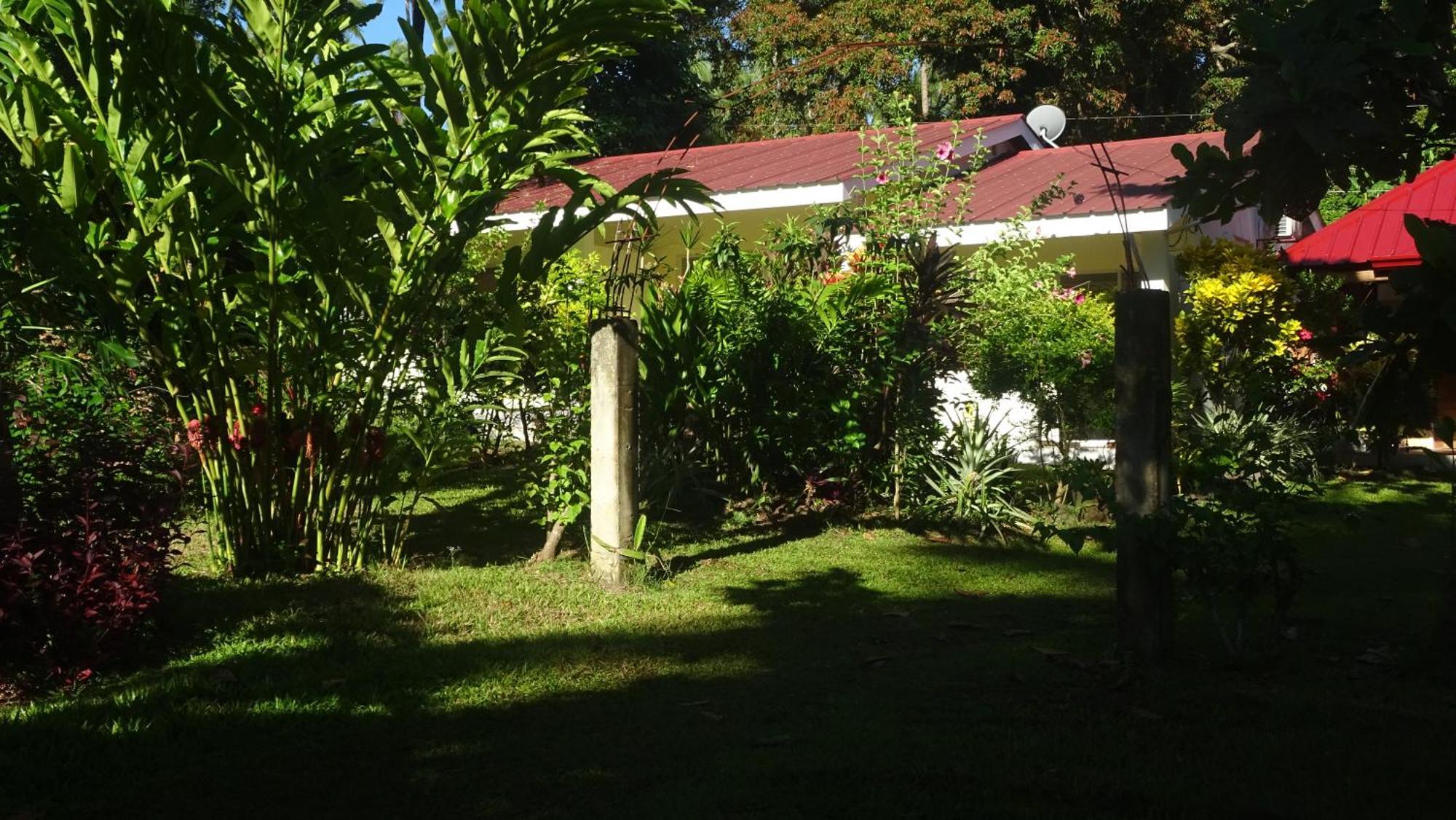 Acacia'S Cottages With Starlink Wifi Mambajao Zewnętrze zdjęcie