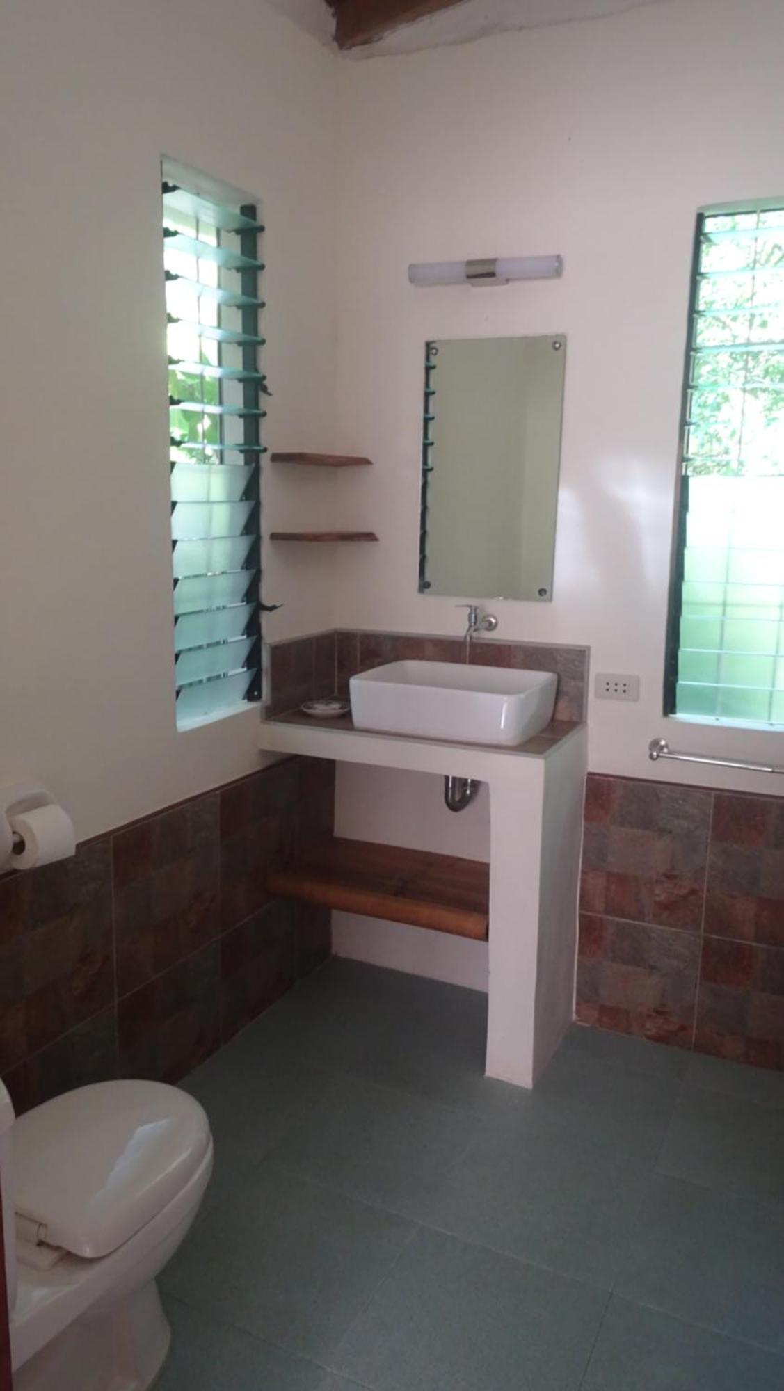 Acacia'S Cottages With Starlink Wifi Mambajao Zewnętrze zdjęcie