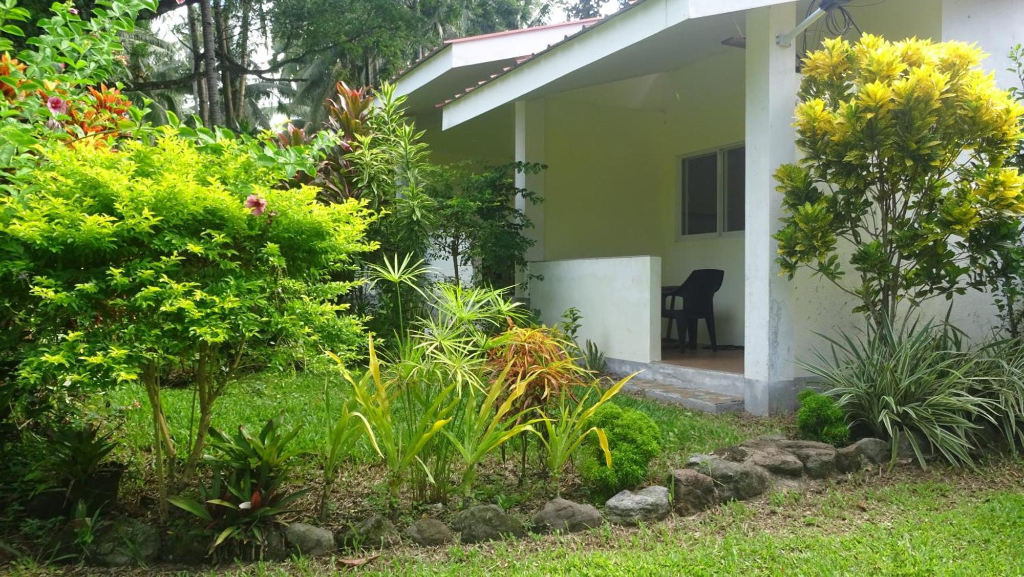 Acacia'S Cottages With Starlink Wifi Mambajao Zewnętrze zdjęcie
